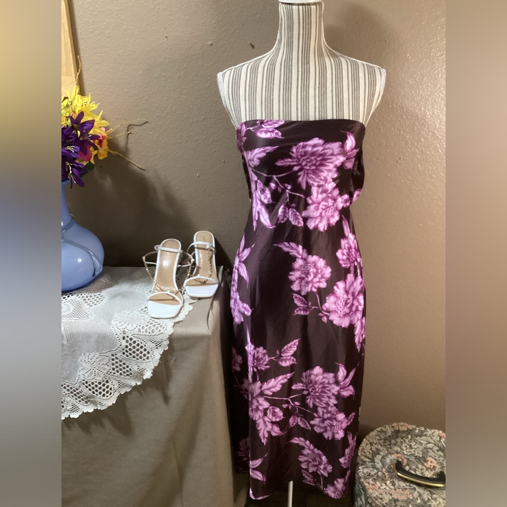 NEWT SHOWPO STRAPLESS FLORAL BROWN MAXI DRESS